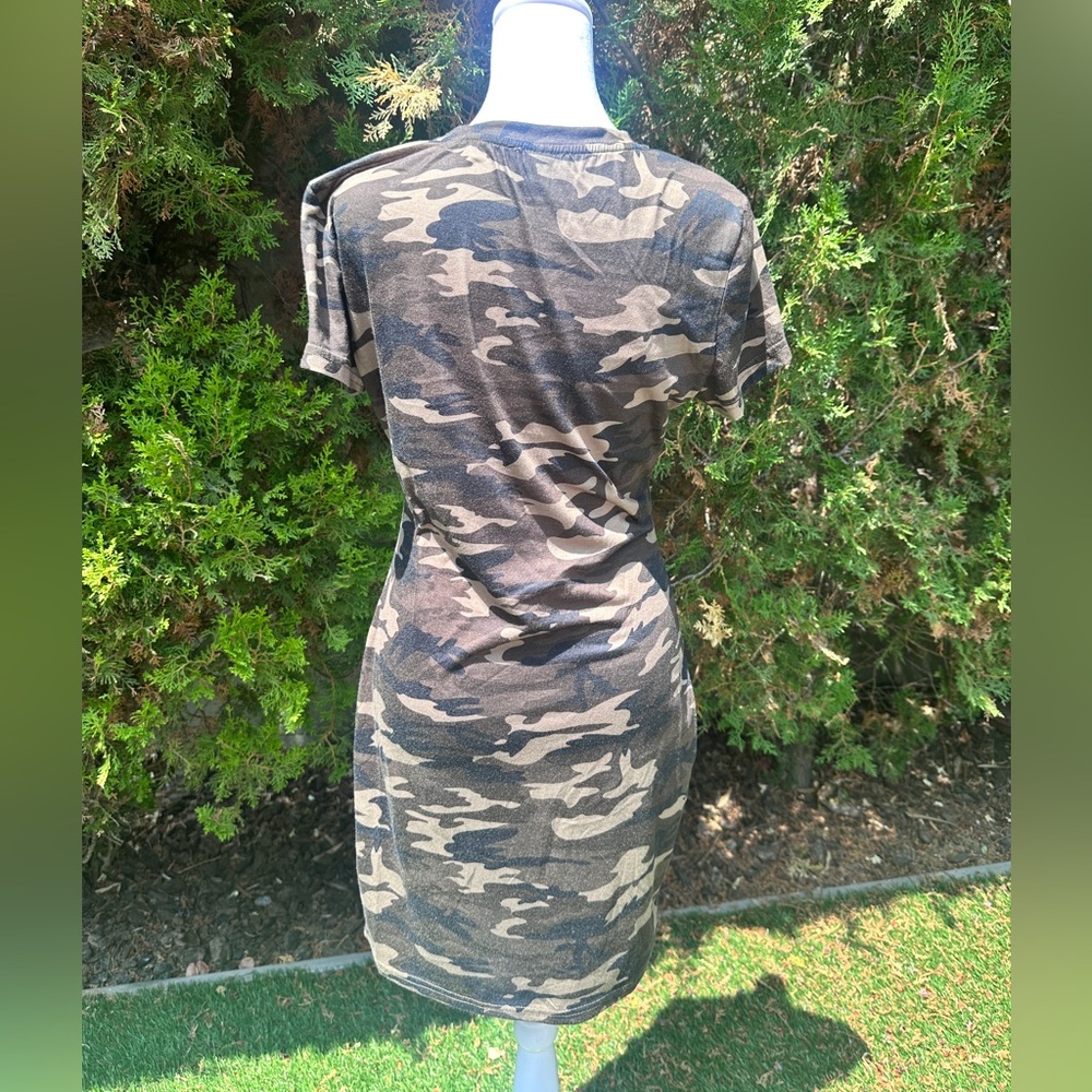 SHEIN Camo Print Mini Dress with Westcoast Detail - Picture 3 of 3